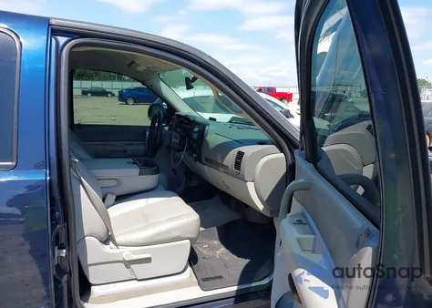 2008 GMC Sierra 1500 Sle1 z USA, uszkodzony, nr VIN 2GTEC13J981219305